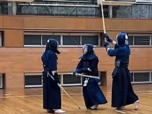 剣道の技術向上ガイド: 打突の精度を高めるための練習法