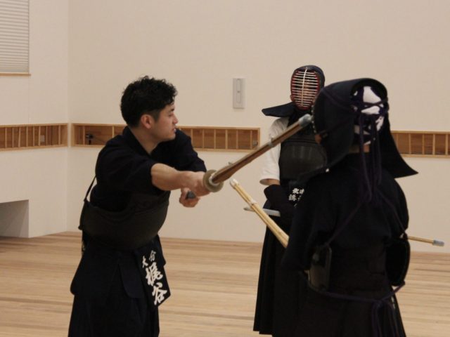 剣道で勇気を持つ方法: 実践的な練習と心構え