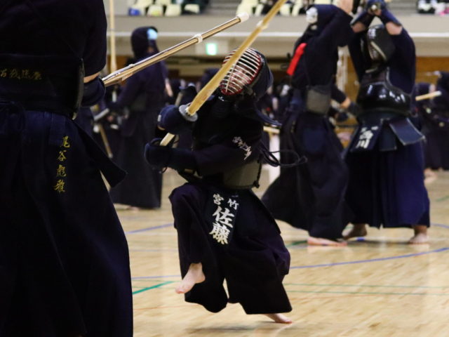 剣道における踵の痛みと踏み込みの強化方法