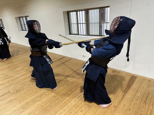 剣道をはじめとするスポーツや日常生活での成長につながる、ポジティブ思考を身につける方法。剣道家・梶谷彪雅が解説。