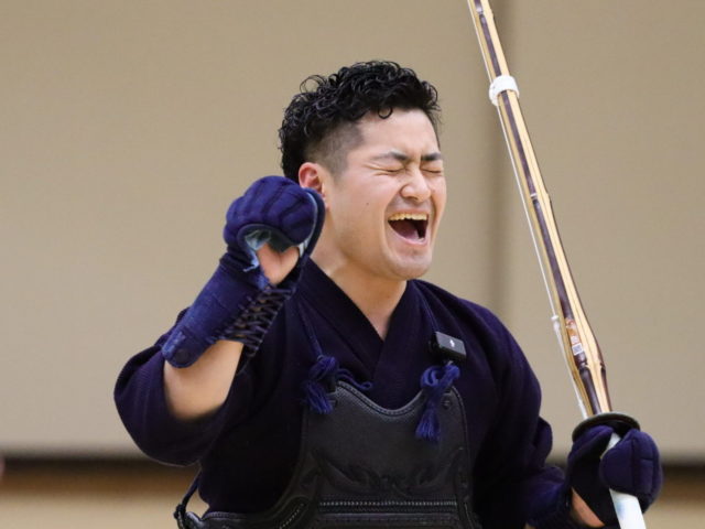 剣道で学ぶ中学校・高校時代の体調管理とトレーニングバランス